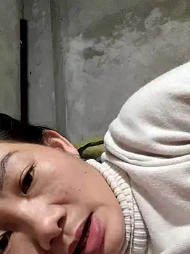 gio-thu online show from February 2026 06:12:02 AM