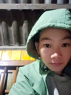 Snapshot of gio-thu chatting on November 2025 07:14:02 PM gio-thu online show from November 2025 07:14:02 PM