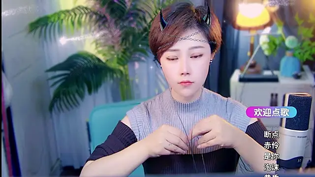 cherry-fa online show from April 2026 09:05:01 AM