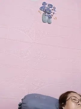 Jonaa99 online show from April 2026 04:33:02 PM