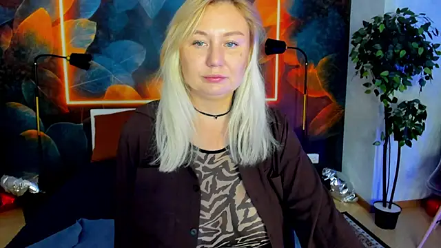 scent  of woman online show from May 2026 01:46:02 AM