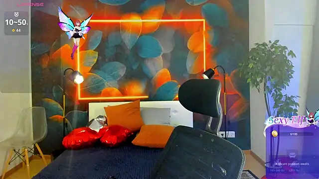 scent  of woman online show from April 2026 01:34:02 AM