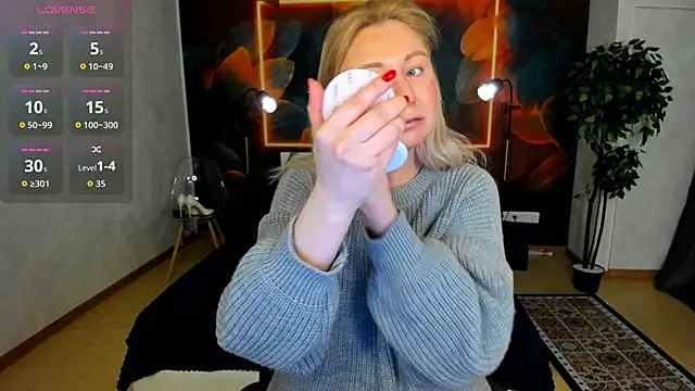 scent  of woman online show from February 2026 01:56:02 AM