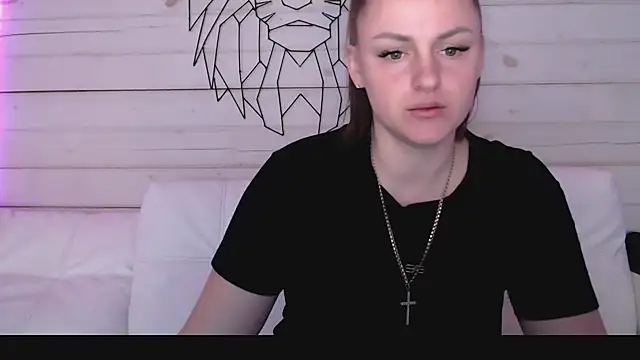 CandyBunie online show from January 2026 05:22:02 AM