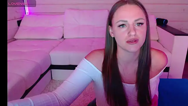 CandyBunie online show from February 2026 02:53:02 AM