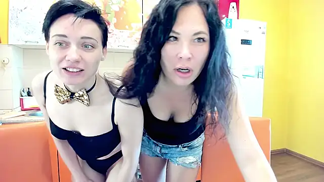 Victoria Panther online show from November 2025 05:08:01 AM