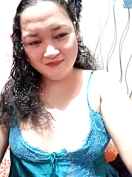 sweetannie13 online show from November 2025 09:04:01 PM