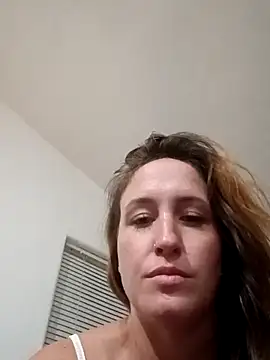 EmAlexander1728 online show from October 2025 09:22:01 AM