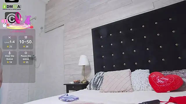 Ella Lizzie online show from February 2026 07:35:02 PM