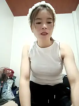 Snapshot of sipy- chatting on November 2025 12:16:02 AM sipy- online show from November 2025 12:16:02 AM