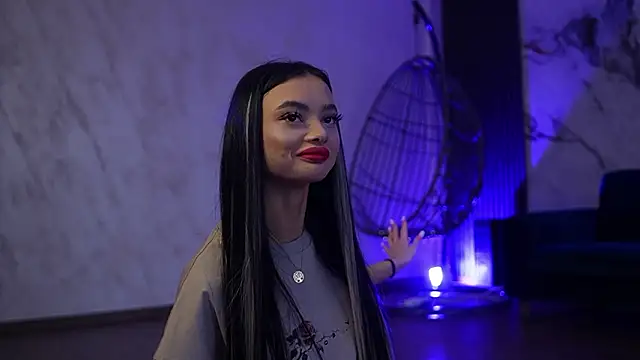 RachelRavee online show from February 2026 05:19:01 AM