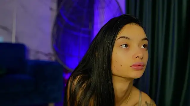 RachelRavee online show from October 2025 04:02:02 AM