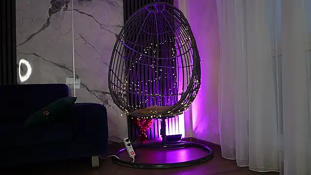 RachelRavee online show from November 2025 05:12:02 AM