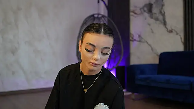 RachelRavee online show from March 2026 05:38:01 AM