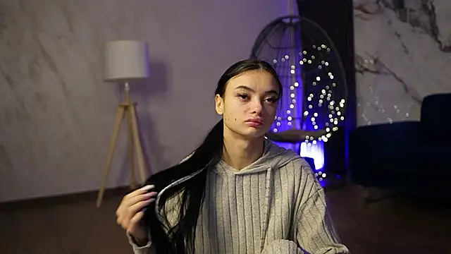 RachelRavee online show from January 2026 05:46:02 AM