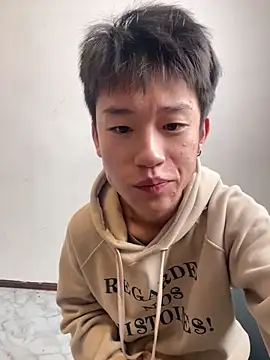 Snapshot of KK-cuteboy chatting on November 2025 11:13:02 AM KK-cuteboy online show from November 2025 11:13:02 AM