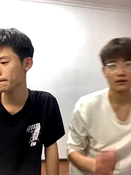 Snapshot of KK-cuteboy chatting on October 2025 01:01:02 PM KK-cuteboy online show from October 2025 01:01:02 PM