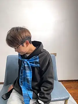 Snapshot of KK-cuteboy chatting on November 2025 10:09:02 AM KK-cuteboy online show from November 2025 10:09:02 AM