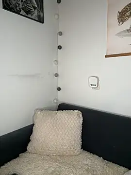 spicycharxx online show from November 2025 12:25:01 AM