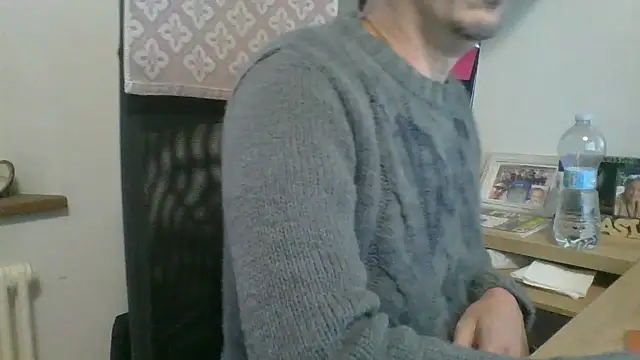 Kawayleo online show from December 2025 09:30:02 AM