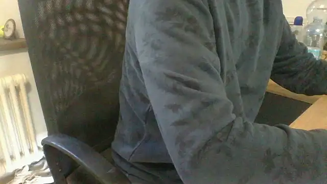 Kawayleo online show from November 2025 09:13:01 AM