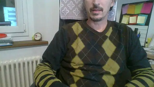 Kawayleo online show from November 2025 11:08:01 PM