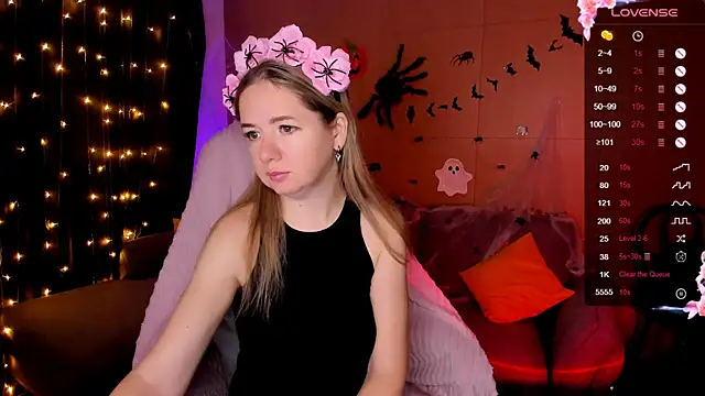 Evaa Braunn online show from October 2025 02:12:02 AM