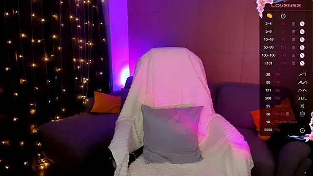 Evaa Braunn online show from December 2025 02:12:02 AM