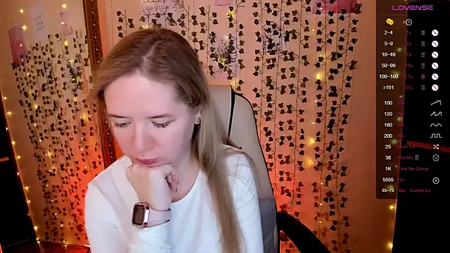 Evaa Braunn online show from March 2026 05:08:02 AM