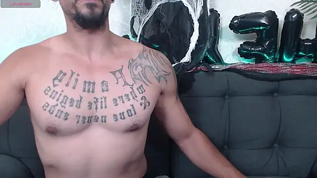 Snapshot of RyanVibe chatting on October 2025 03:09:02 PM RyanVibe online show from October 2025 03:09:02 PM