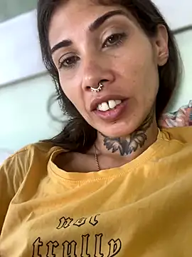 casalskunk online show from November 2025 10:08:02 AM