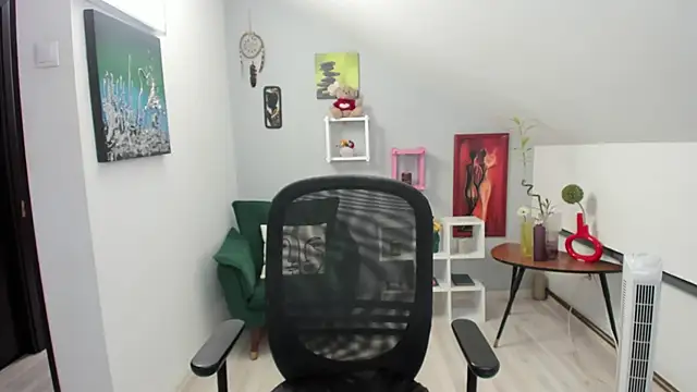 BettyJamess online show from October 2025 07:26:02 PM
