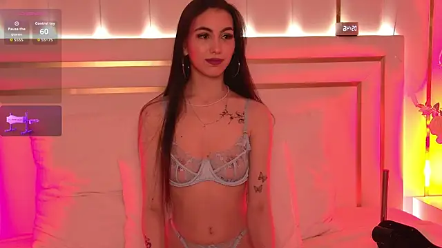 BettyLeen online show from July 2026 01:47:01 AM