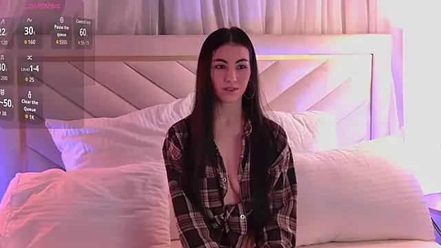 BettyLeen online show from December 2025 03:54:01 AM