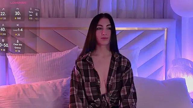 BettyLeen online show from December 2025 04:07:01 AM