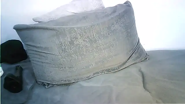 Ntokozo290 online show from February 2026 08:01:01 AM