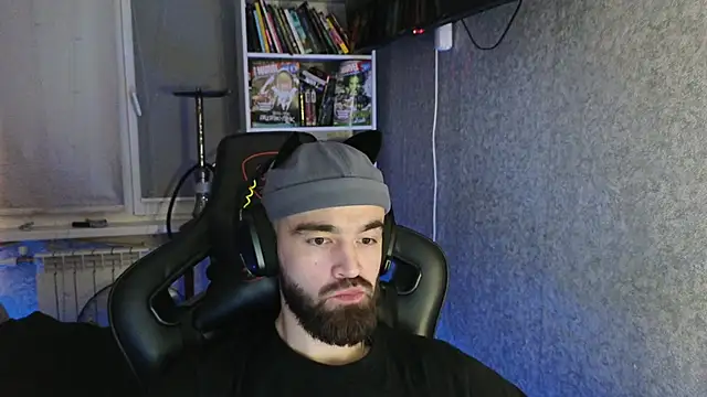 Nik Namee online show from November 2025 04:49:02 AM