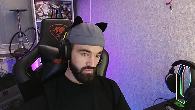 Nik Namee online show from October 2025 01:46:02 AM