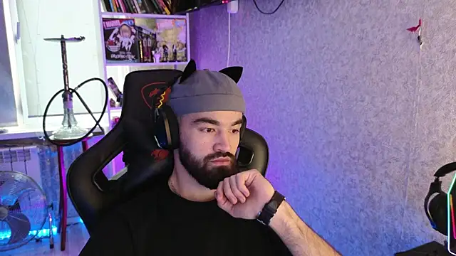 Snapshot of Nik_Namee chatting on October 2025 05:31:02 AM Nik Namee online show from October 2025 05:31:02 AM