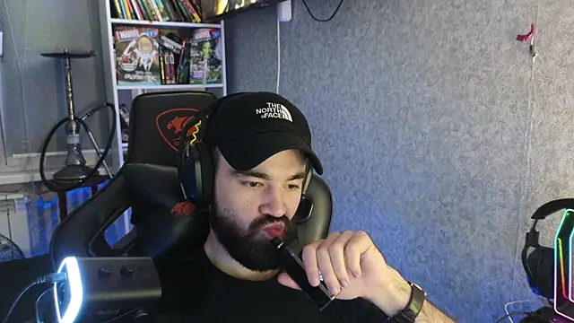 Nik Namee online show from November 2025 06:22:02 PM