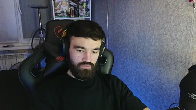 Nik Namee online show from November 2025 07:06:01 PM