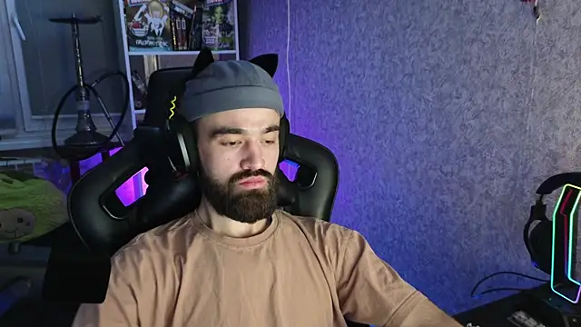 Nik Namee online show from November 2025 01:55:02 AM