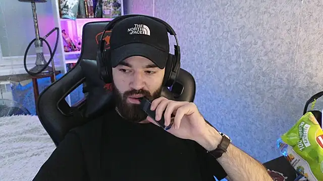 Nik Namee online show from December 2025 06:23:01 AM