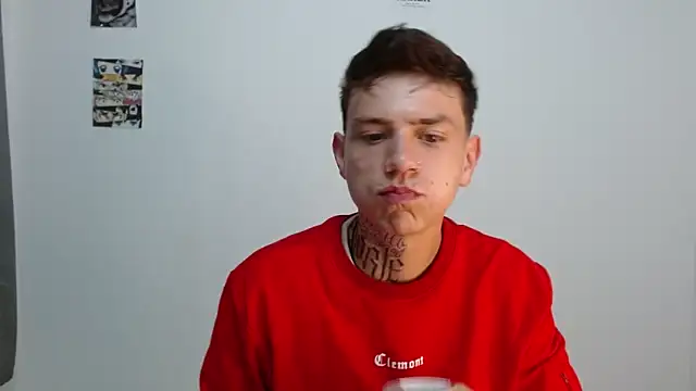 hot teo  online show from December 2025 09:58:01 AM