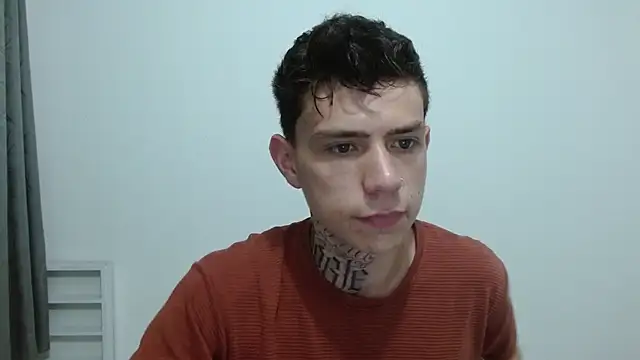 hot teo  online show from November 2025 11:10:01 AM