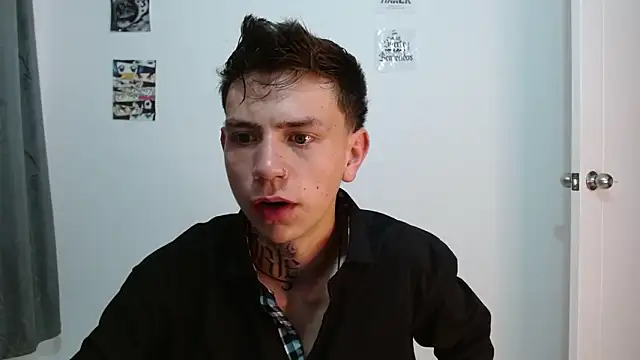 hot teo  online show from December 2025 09:44:01 AM