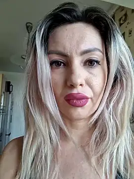 BritanyVegas online show from November 2025 12:20:01 PM