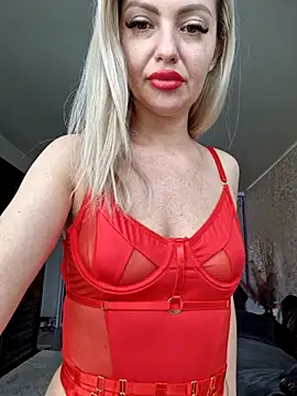 Snapshot of BritanyVegas chatting on June 2026 11:26:01 AM BritanyVegas online show from June 2026 11:26:01 AM