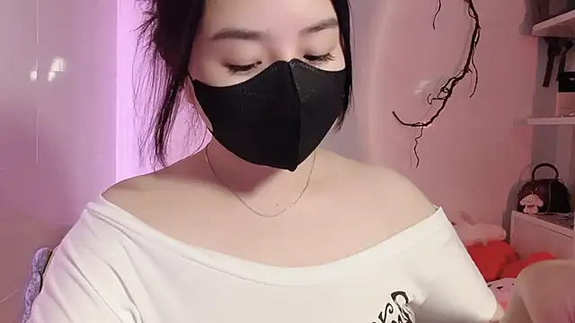 Snapshot of BeChinh_Lee chatting on May 2026 03:09:01 PM BeChinh Lee online show from May 2026 03:09:01 PM