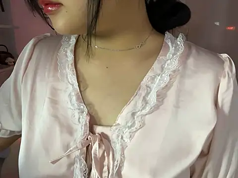 Snapshot of BeChinh_Lee chatting on May 2026 03:10:02 PM BeChinh Lee online show from May 2026 03:10:02 PM